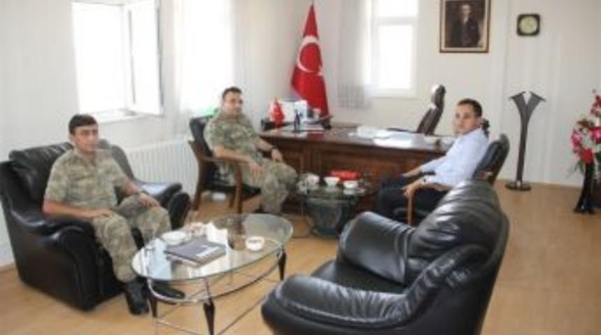 Jandarma Komutanı Sincik Kaymakamını Ziyaret Etti