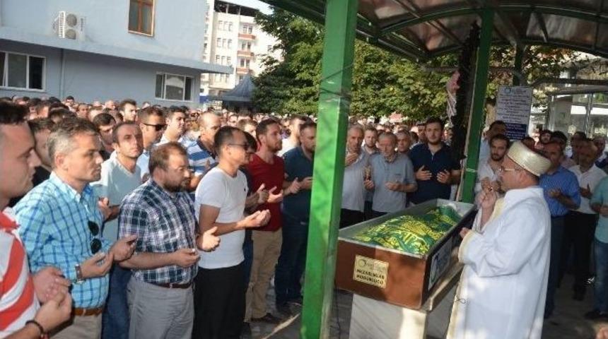 Kaza&rsquo;da Hayatını Kaybeden Kişi Son Yolculuğuna Uğurlandı