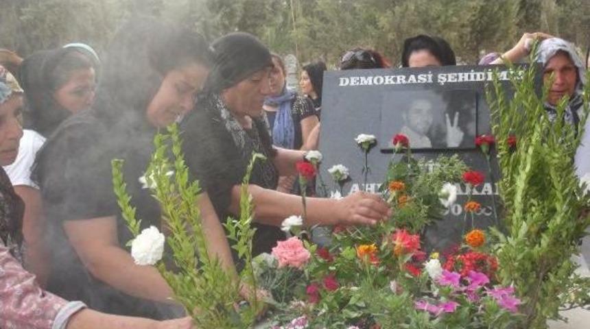 Ahmet Atakan &Ouml;l&uuml;m&uuml;n&uuml;n 2'inci Yılında Anıldı