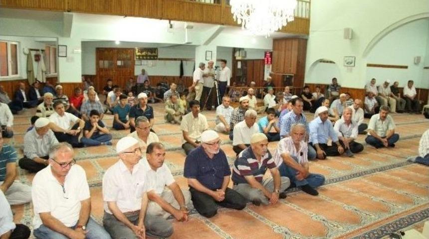 Şehitler İ&ccedil;in Mevlit Okutuldu