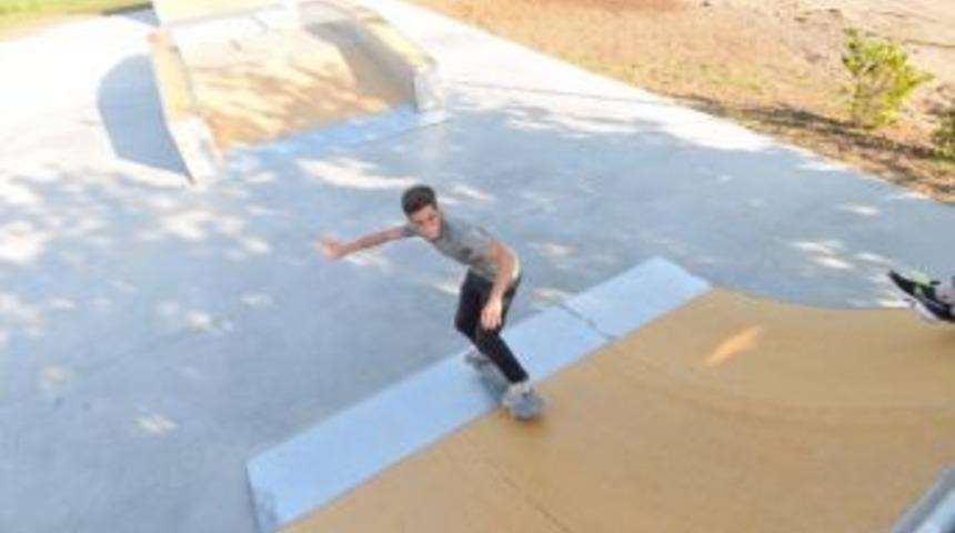 Ke&ccedil;i&ouml;ren&rsquo;de Paten Ve Kaykay Parkuruna Gen&ccedil;ler Yoğun İlgi