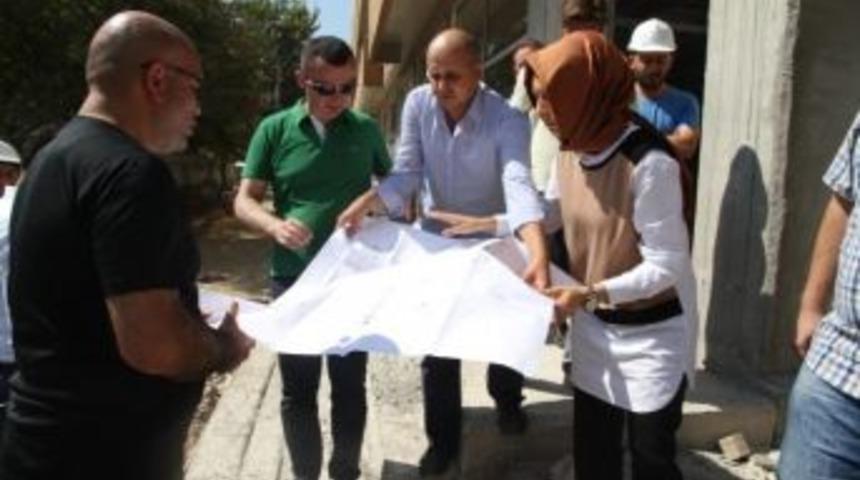 Genel Sekreter B&uuml;y&uuml;kakın, 7 Katlı Otopark Ve Kapalı Pazar Alanını İnceledi