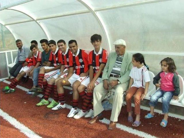 İki Kardeş İl&ccedil;e Dostluk Ma&ccedil;ı Yaptı 2