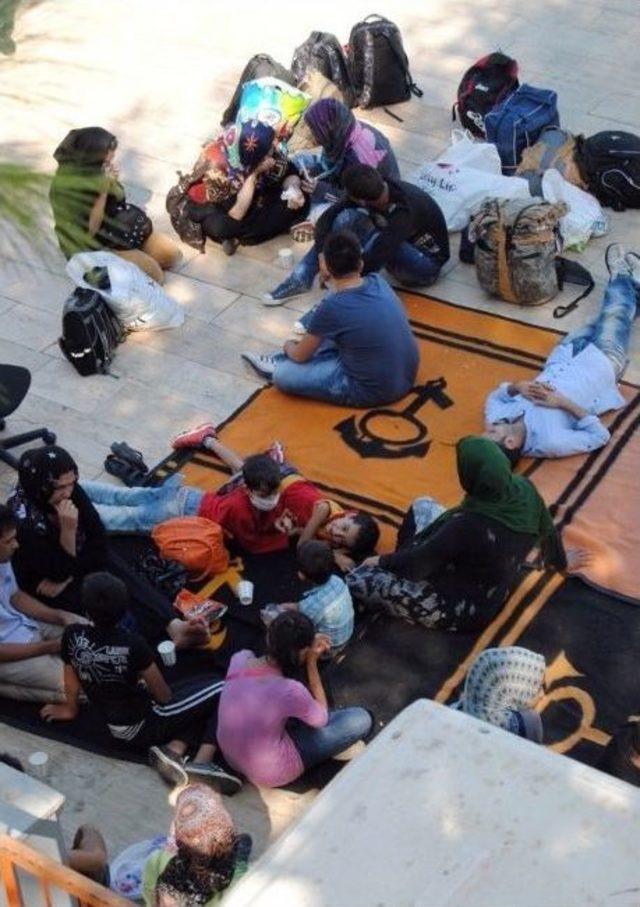 (&ouml;zel Haber) 2014 Yılında 3 Binden Fazla M&uuml;lteci Akdeniz&rsquo;i Ge&ccedil;meye &Ccedil;alışırken &Ouml;ld&uuml; 2