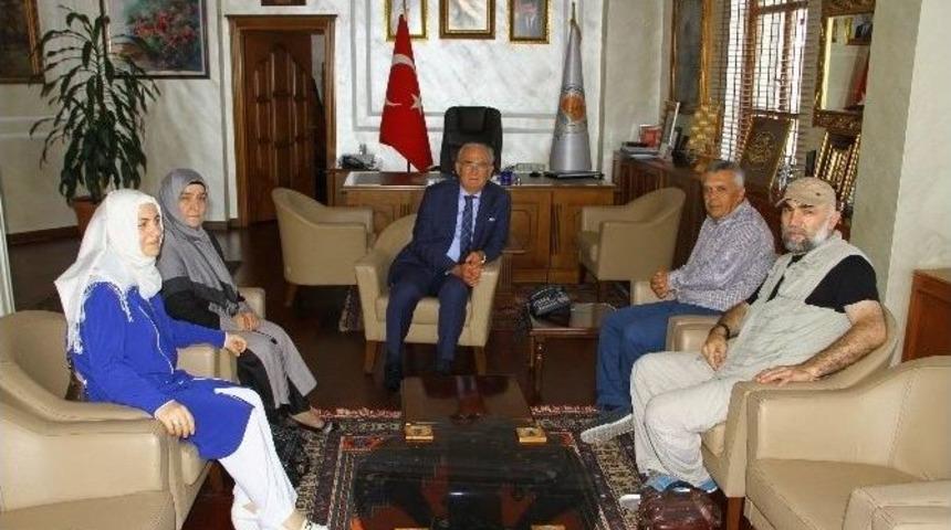 Dostder Ve Hander Başkan Yılmaz&rsquo;ı Ziyaret Etti