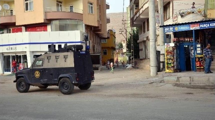 Silvan Emniyeti M&uuml;d&uuml;rl&uuml;ğ&uuml;&rsquo;ne Saldırı: 4 G&ouml;zaltı