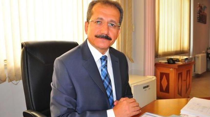 Manisa M&uuml;ft&uuml;s&uuml;: Kredi Kartıyla Kurban Kesilebilir