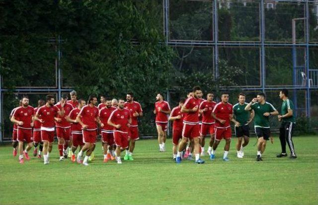 Mesut Bakkal: Galatasaray Maçı Ile Iyi Bir Başlangıç Yapacağız