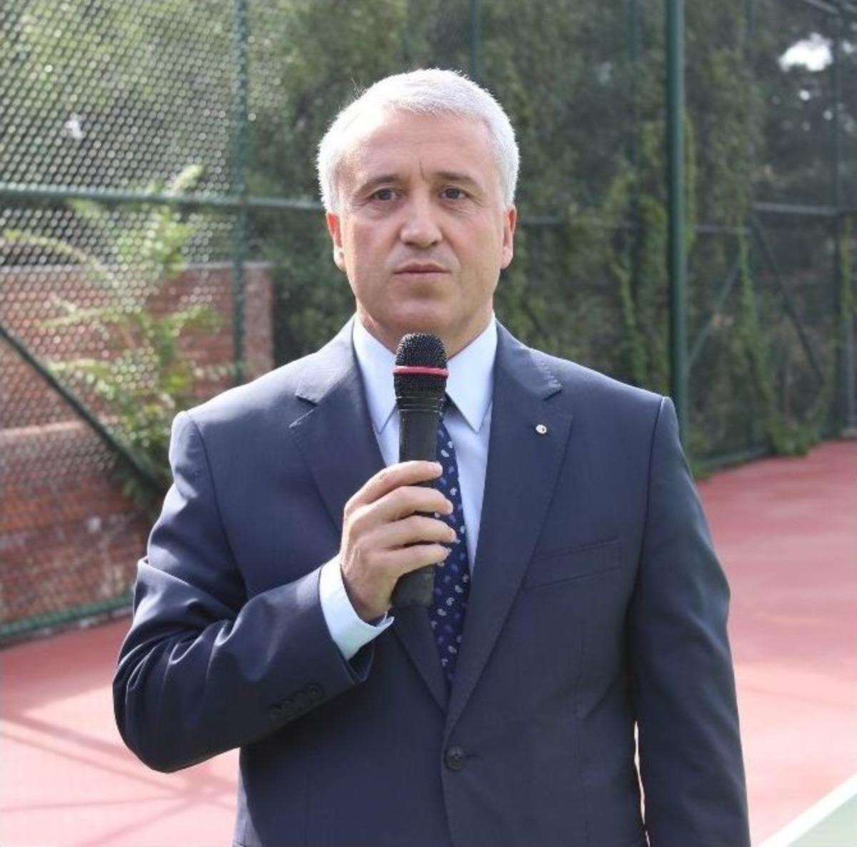 Gen&ccedil; Sporculara Belgeleri Verildi