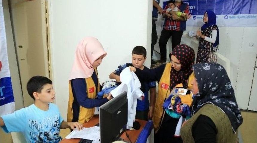 Bayram &Ouml;ncesi Muhta&ccedil; Ailelere Giyim Yardımı