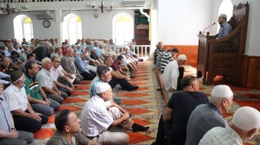 Tekirdağ B&uuml;y&uuml;kşehir Belediyesi Şehitler İ&ccedil;in Mevlit Okuttu