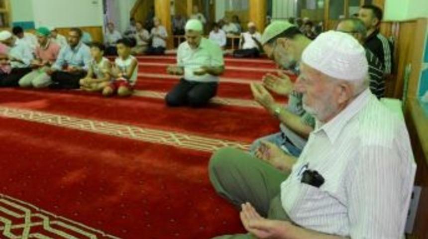 Sadreddin Konevi İ&ccedil;in Mevlit Programı D&uuml;zenlendi