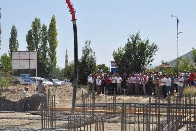 -karakoyun Cami’inin Temeli Dualarla Atıldı