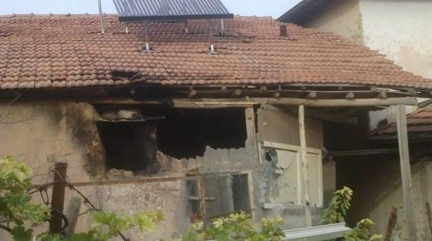 Ak&ccedil;adağ&rsquo;da 3 G&uuml;nde 3 Yangın