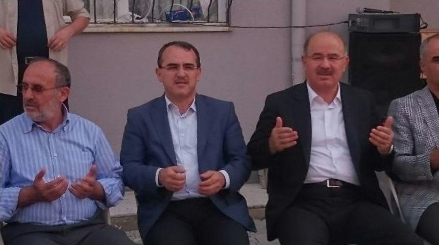 Salih Kapusuz&rsquo;a Taziye Ziyaretleri S&uuml;r&uuml;yor