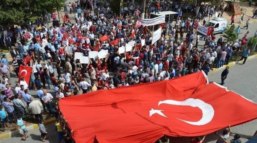 Besni&rsquo;de Ter&ouml;re Tepki Mitingi