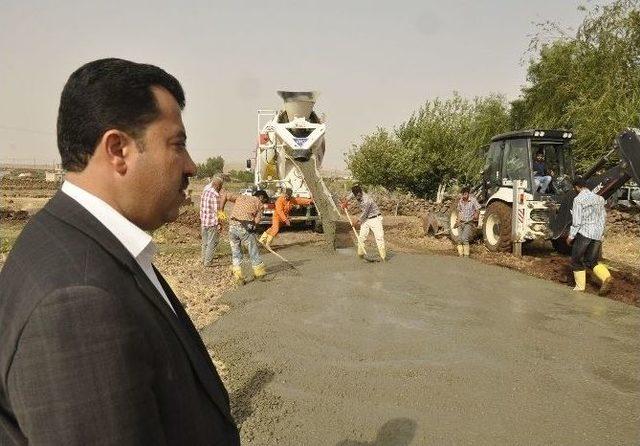 Siverek Kırsalında Yollar Betonlanıyor