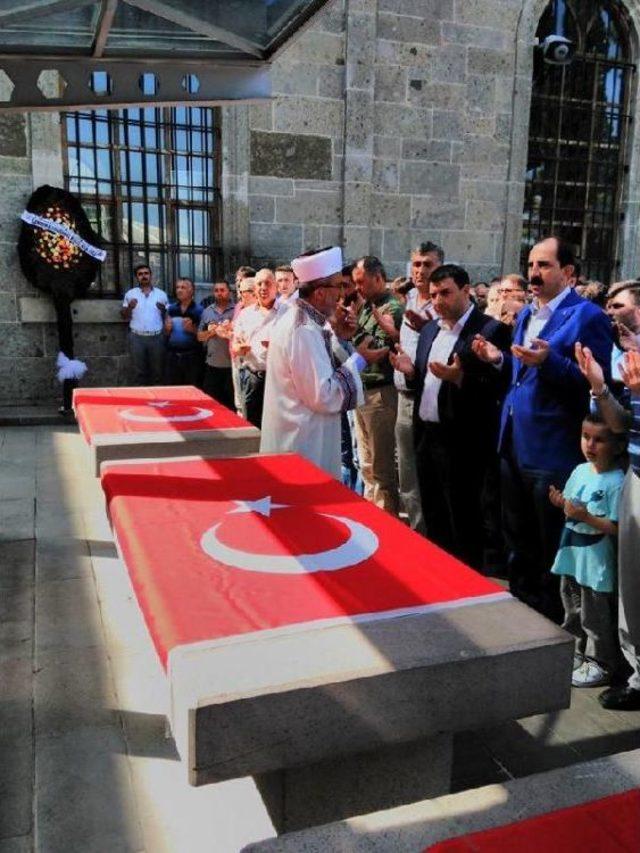 Samsun'da Şehitler Için Gıyabi Cenaze Namazı