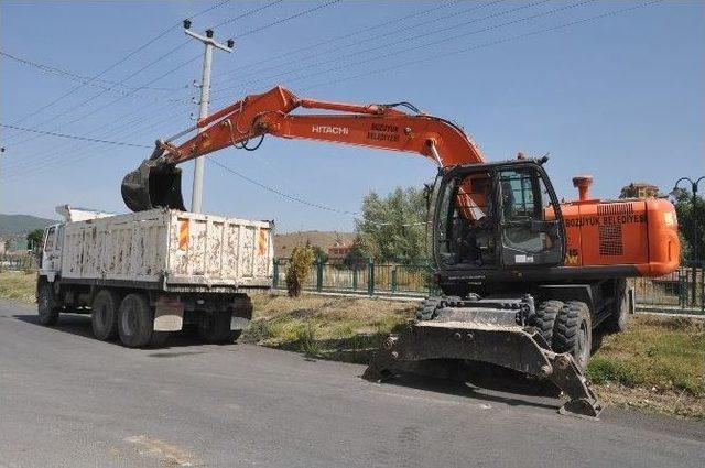 Dsi Kanalı Pislik Ve Bal&ccedil;ıktan Temizleniyor 1