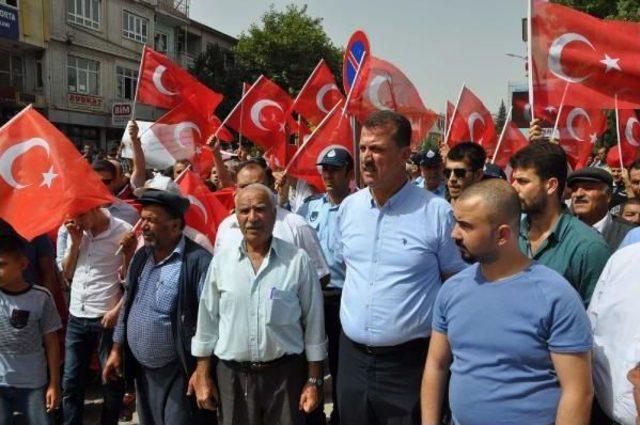 Besni’De Terör Protestosu