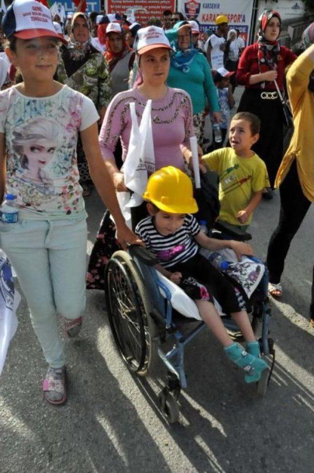 Madenciler Grevin 10 uncu G&uuml;n&uuml;nde Y&uuml;r&uuml;d&uuml; 2