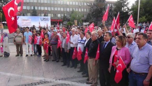 O Kare Şehitler Için 82 Yıl Sonra Tekrar Canlandırıldı