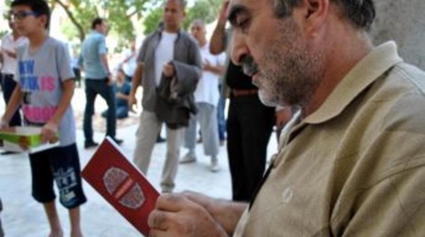 Aydın&rsquo;da Kurban Rehberi Dağıtımına Başlandı