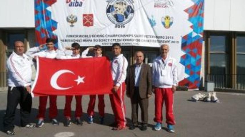 D&uuml;nya Boks Şampiyonası&rsquo;nda 3 Milli Sporcu Finale Y&uuml;kseldi