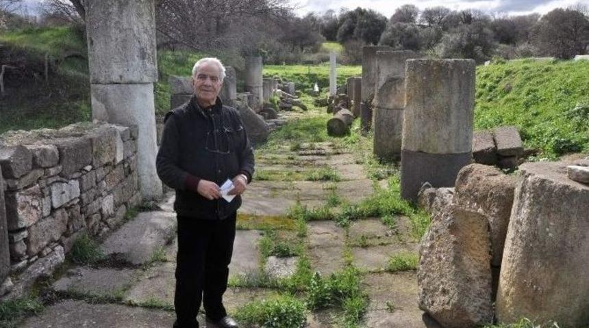 "aliağa&rsquo;nın Antik Kentleri" Kitap&ccedil;ığı Basılıyor