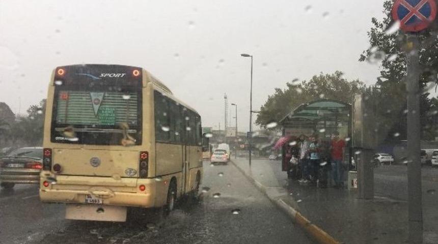 Vatandaşların Yağmurla İmtihanı