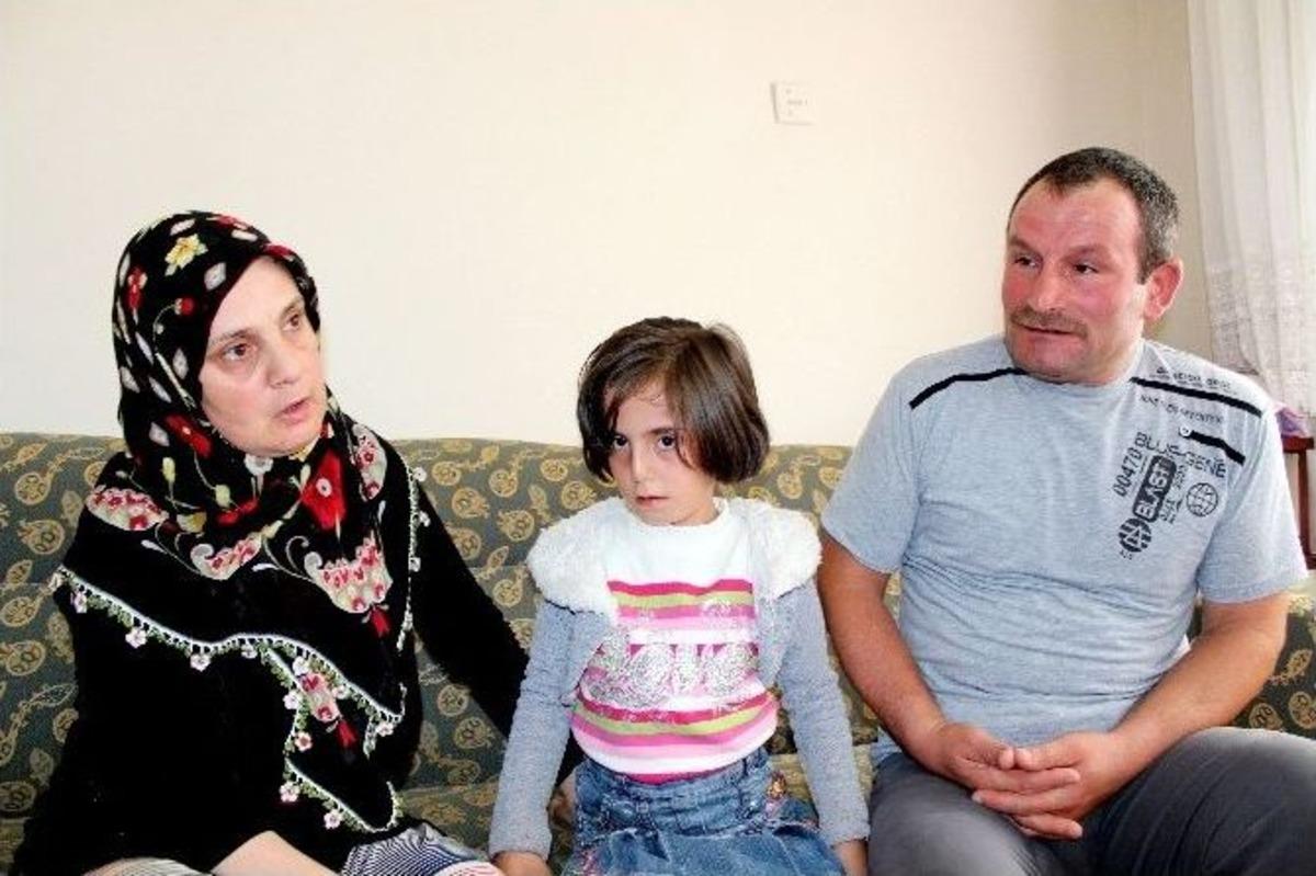 8 Yaşındaki Suna, Ameliyat İ&ccedil;in Yardım Bekliyor