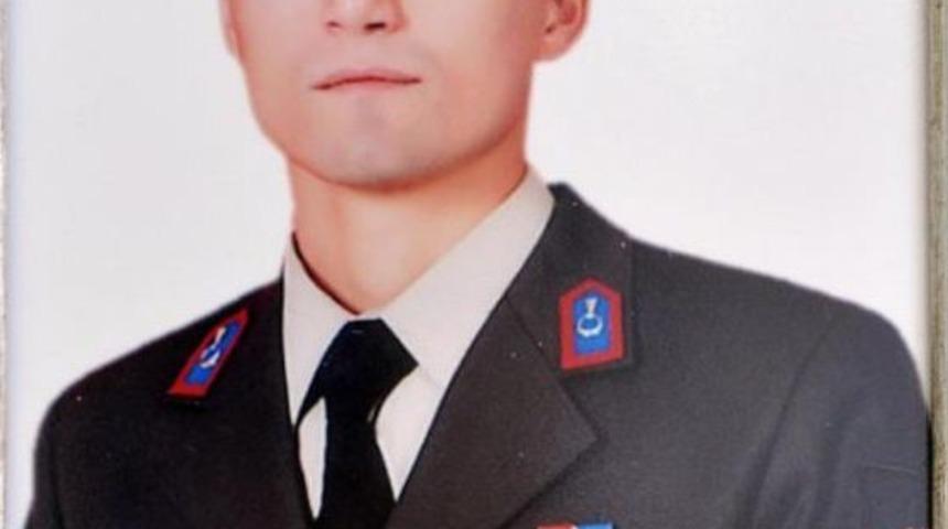 Niksar'da &Ouml;l&uuml; Bulunan Uzman &Ccedil;avuş Toprağa Verildi