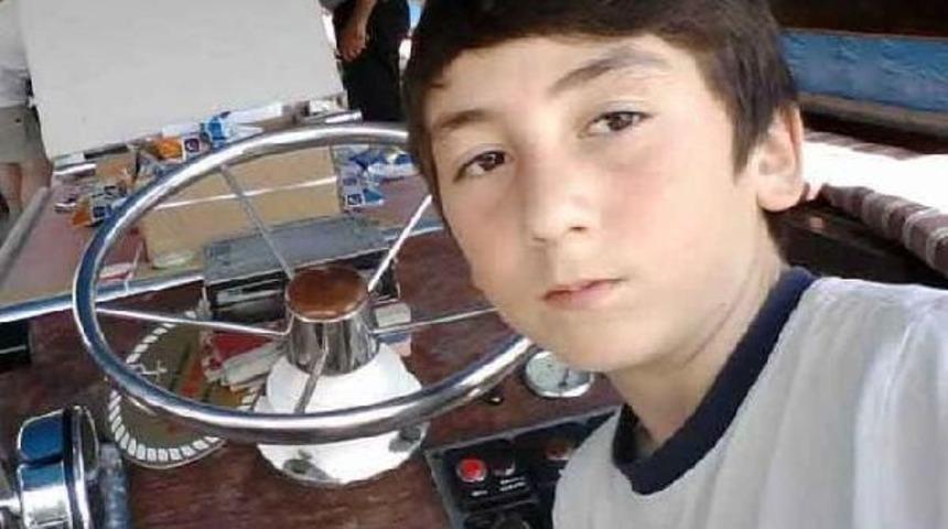 T&uuml;fekle Oynayan &Ccedil;ocuk, Kazayla Kardeşini &Ouml;ld&uuml;rd&uuml; (2)