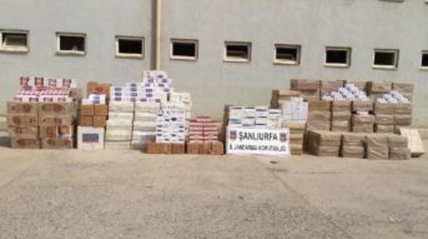 Suru&ccedil;'ta Aranan Evde 97 Bin Paket Ka&ccedil;ak Sigaraya 4 G&ouml;zaltı