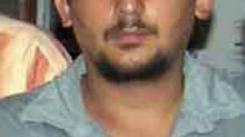 Raftingde Bindiği Bot Devrilen &Ouml;ğretmen Başını Kayalıklara &Ccedil;arparak &Ouml;ld&uuml;