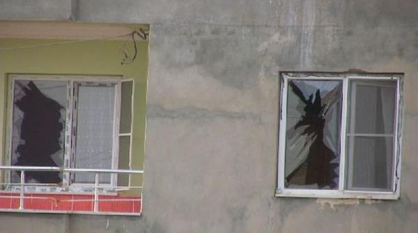 Viranşehir'de Zırhlı Polis Aracının Ge&ccedil;işinde Patlama