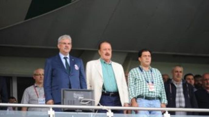 Recep B&ouml;l&uuml;kbaşı: "gaziantepspor Ma&ccedil;ındaki Tezah&uuml;ratların Ceza Olmaması Gerekiyordu"