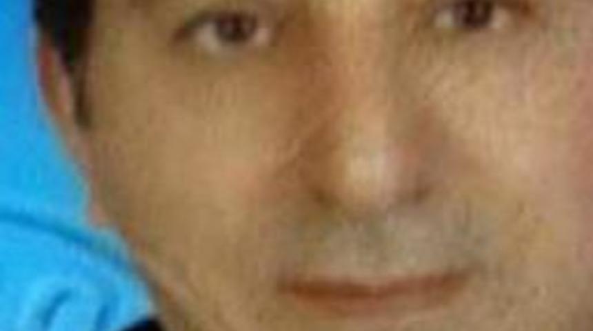 Chp Belediye Başkan Adayı Evinde Silahla Vurulmuş Halde Bulundu