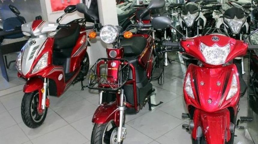 Ulaşımın Pratik Yolu Motosiklet