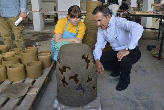 Ata&ccedil;, Uluslararası Pişmiş Toprak Sempozyumunu Gezdi 1