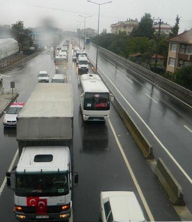 Karamürsel'de 700 Araçlık 'şehitlere Saygı' Konvoyu