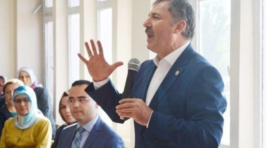 Sel&ccedil;uk &Ouml;zdağ, Genel Başkan Yardımcısı Oldu
