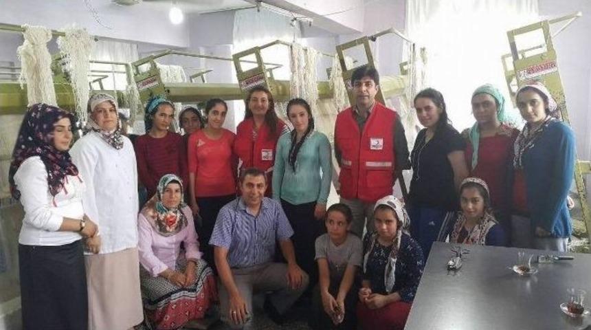 Kursiyerlere İlk Yardım Eğitimi