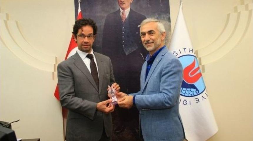 Başkan Kılı&ccedil;, Macaristan İstanbul Başkonsolosu&rsquo;nu Ağırladı