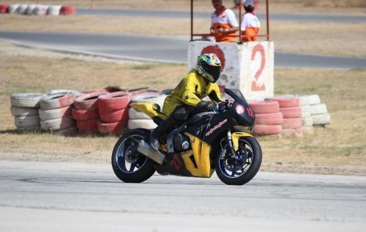 Pistte Perde İzmir&rsquo;de Kapandı