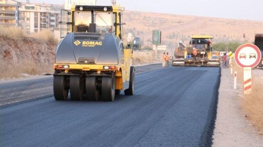 B&uuml;y&uuml;kşehir Belediyesi&rsquo;nde Yol Yapım &Ccedil;alışmaları
