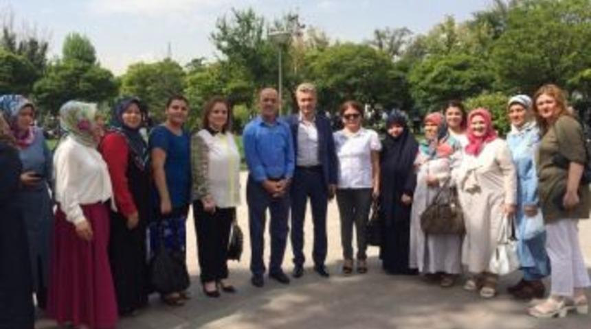 Ak Parti Erenler Tam Kadro Ankara&rsquo;da