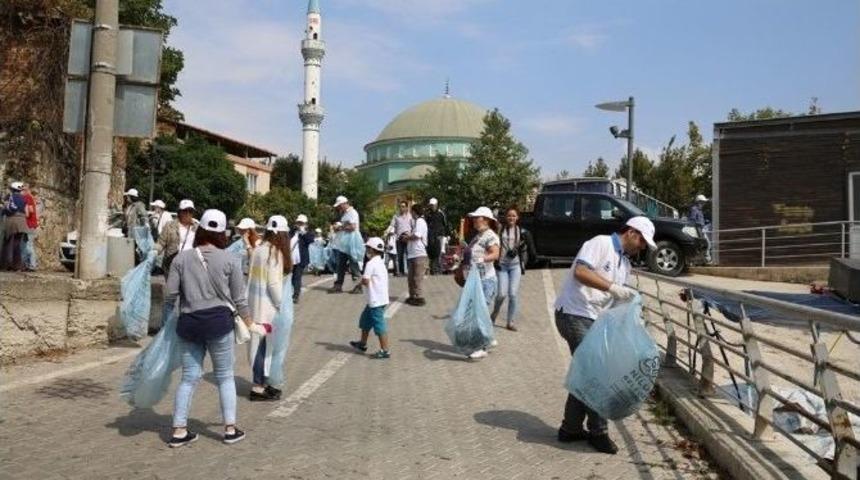 &Ccedil;evreciler G&ouml;lyazı İ&ccedil;in El Ele Verdi