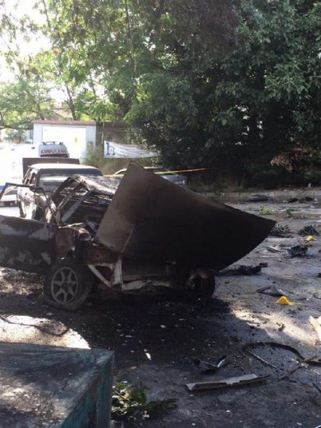 Ara&ccedil;ların Yandığı Film Sahnesinde Mahalleli "validebağ Yanıyor" Diye Evlerinden &Ccedil;ıktı 1