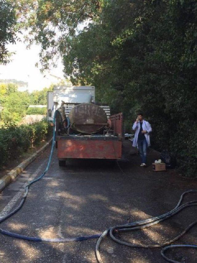 Ara&ccedil;ların Yandığı Film Sahnesinde Mahalleli "validebağ Yanıyor" Diye Evlerinden &Ccedil;ıktı 3